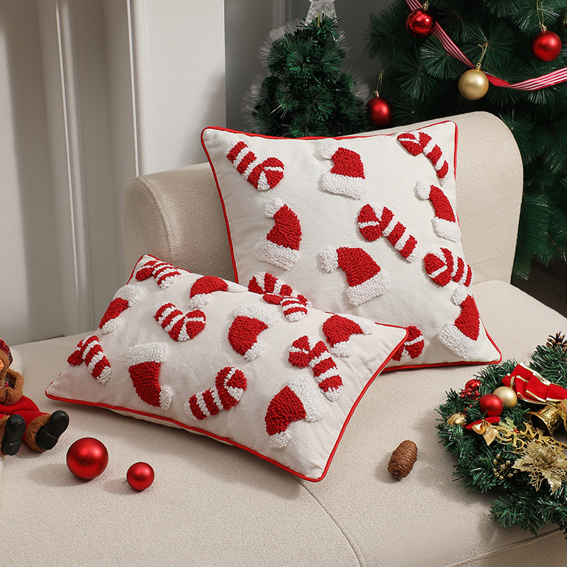 Embroidery Xmas Ornaments - レッドクリスマス枕カバー装飾サンタクロース帽子漫画刺繍クッションカバー家の装飾房状ソファクリスマスクッションカバー