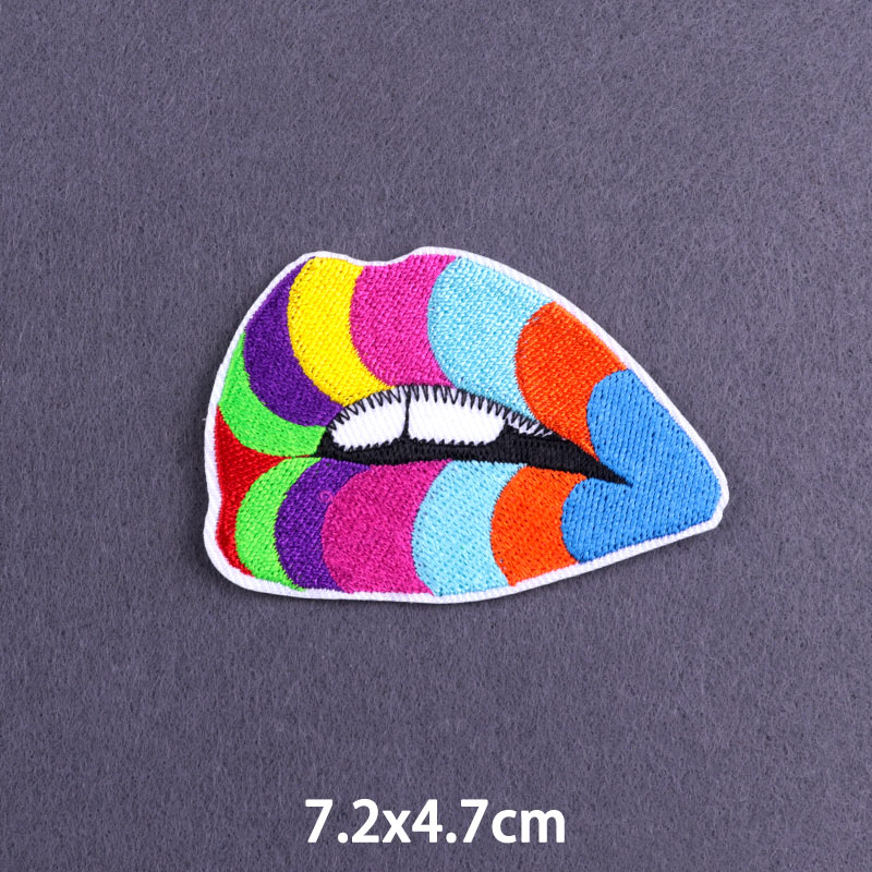 愛は愛、服に貼るカラフルな唇のアイロン接着レターパッチ、DI - Embroidery Lips のレビューと価格