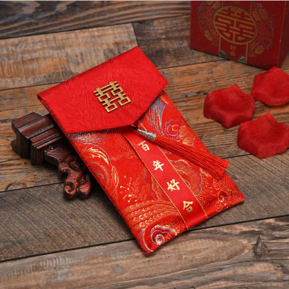 新年の祝福の言葉入り紅封筒 春節ブロケード布タッセル 202 - Embroidery Red のレビューと価格