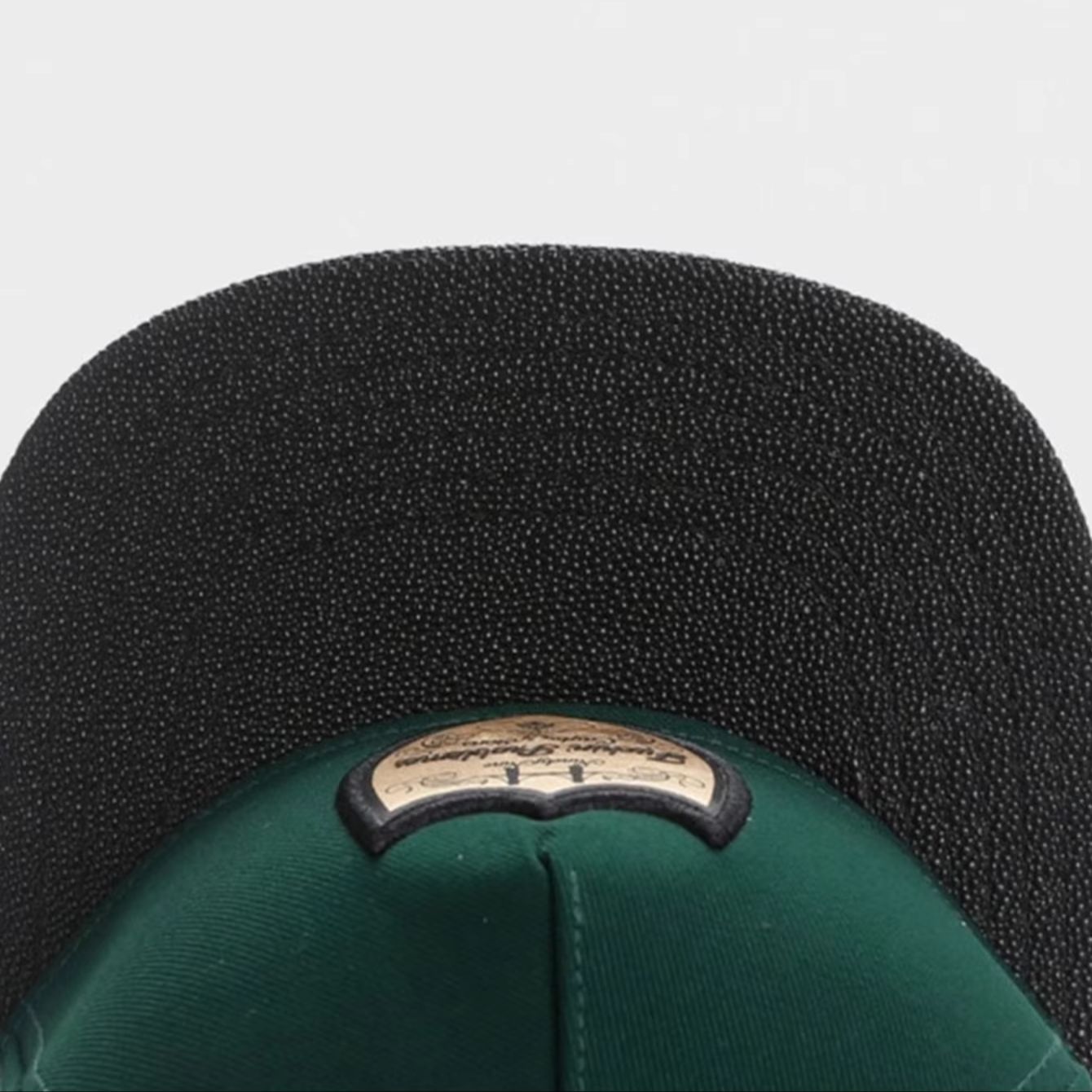 シールド高品質ユニセックス調整可能野球帽戦術的な夏用日焼け止 - Embroidery Hat Machine のレビューと価格