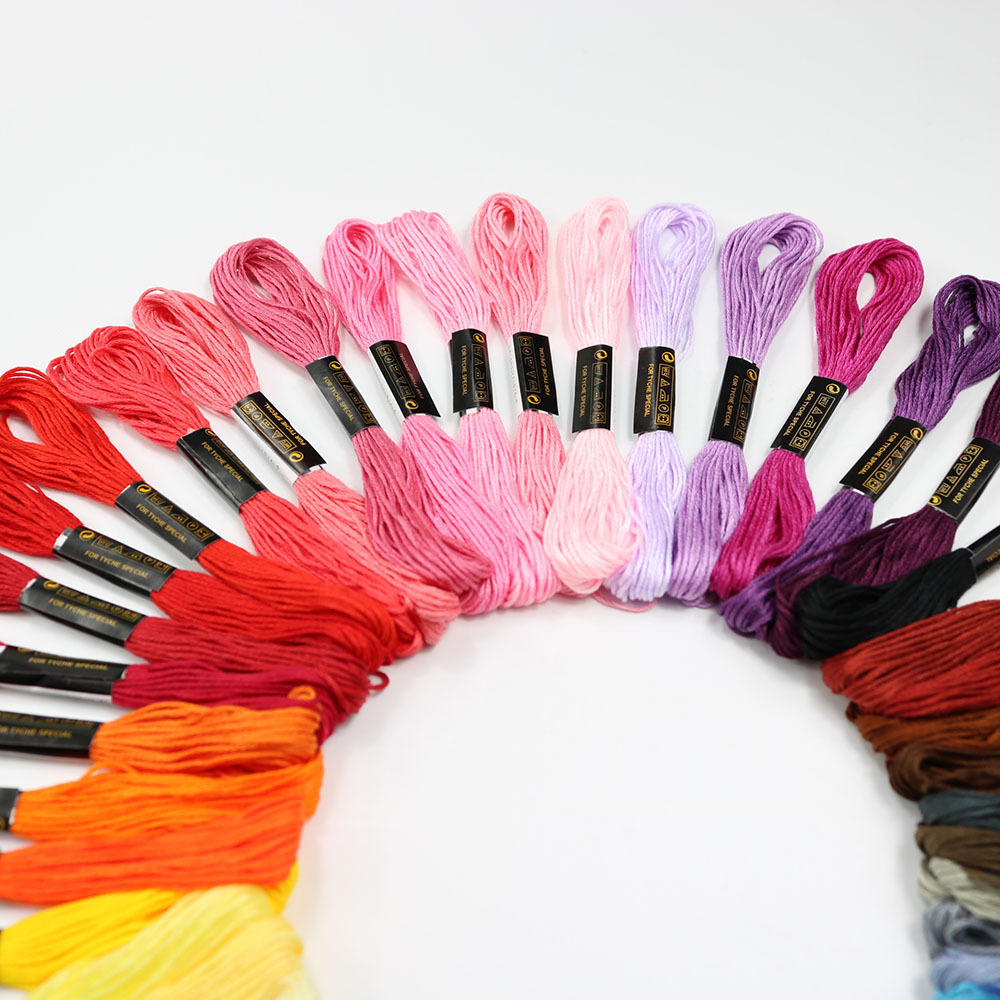 固定された50色のクロスステッチ糸。 テリレン綿刺繍糸。 1 - Embroidery Stitch のレビューと価格