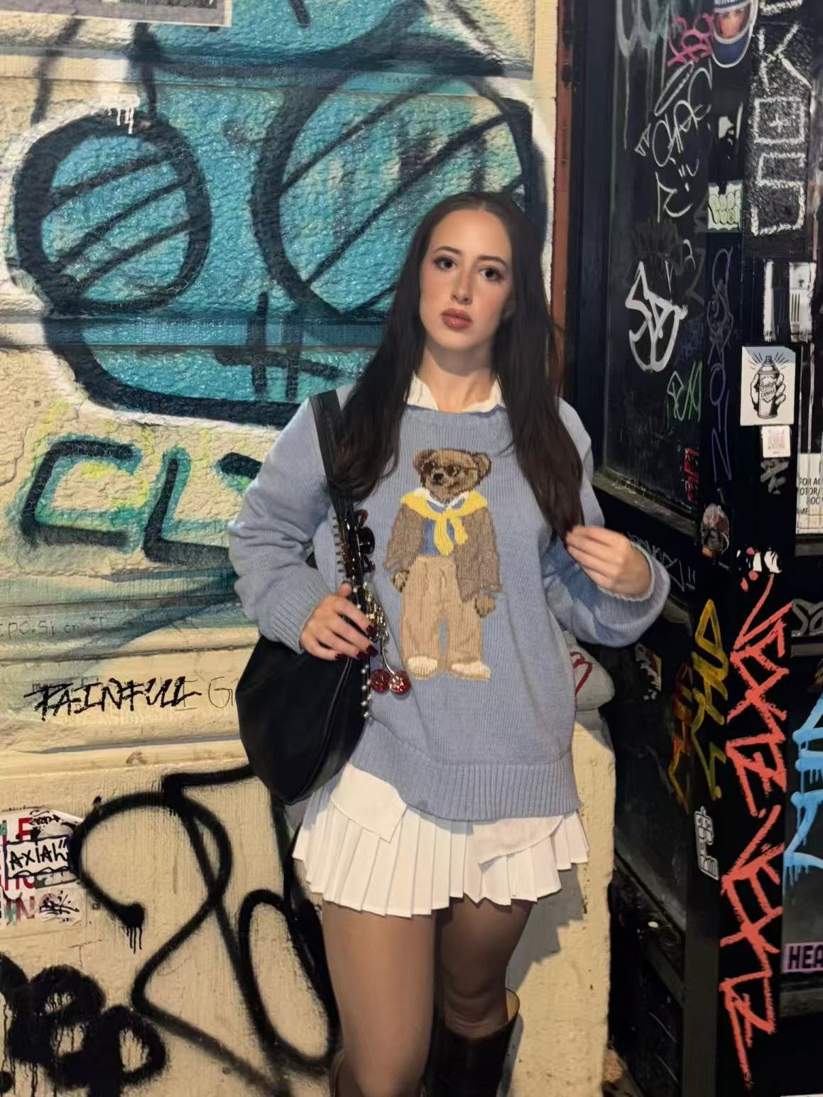 新しい秋冬の定番、刺繍入りスカイブルーのシンプルなイエローの - Embroidery Yellow のレビューと価格